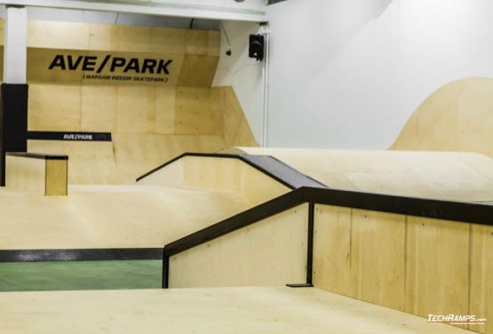 AvePark (Warschau) innen skatepark