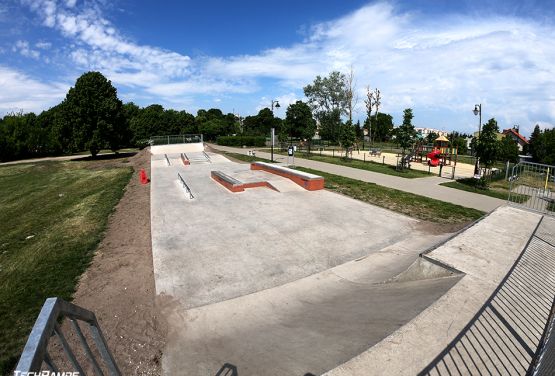 Betonowy skatepark - Bydgoszcz