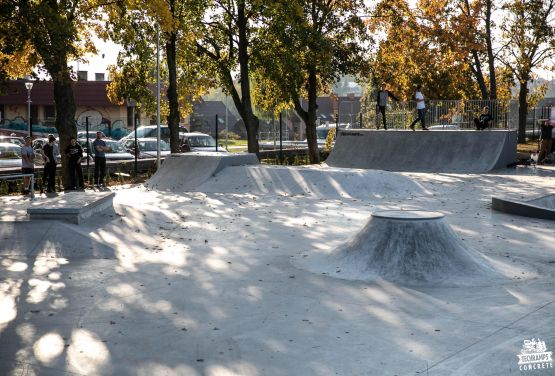 Grupa Techramps - skateparki betonowe Nakło