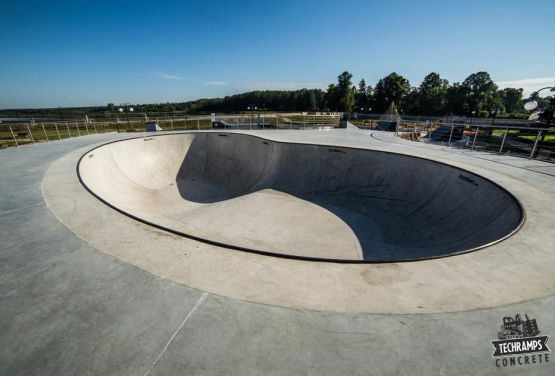 Skatepark Wąchock Poland