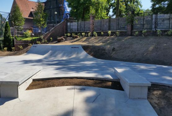 Concrete obstacles in Żagań