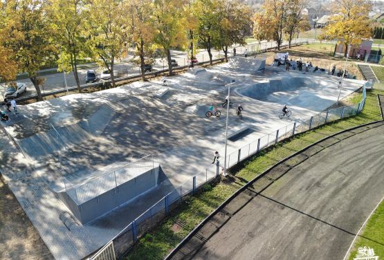 Concrete skateapark in Nakło nad Notecią in Poland
