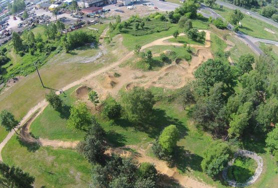 Dirt park - drone