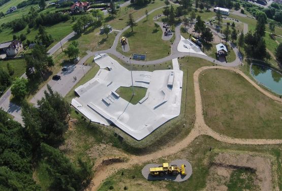 Concrete skatepark in Olkusz