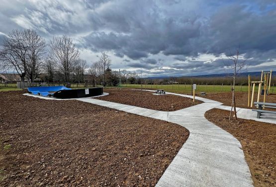 Pumptrack - St Pierre de Cherennes Francja