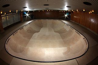 Techramps skateparks - bowl