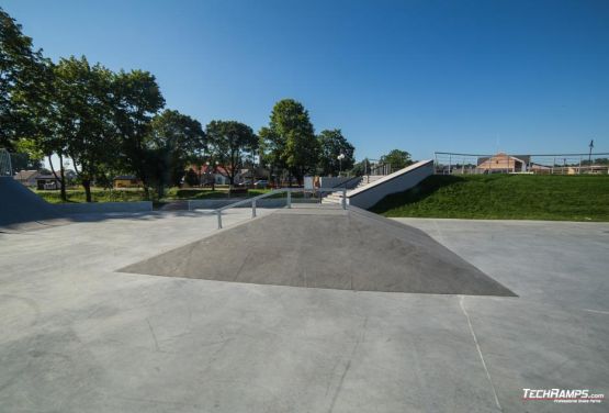béton skatepark in Wąchock - Poland