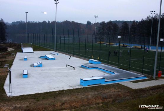 Konkreter Skatepark in Torzym