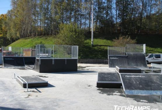 Obstáculos - skatepark en Świeradów-Zdrój