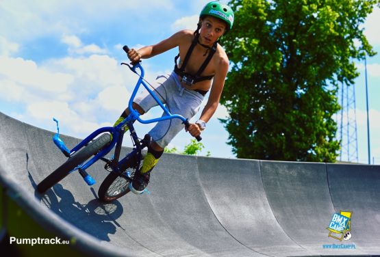 Compozite pumptrack on BmxCam