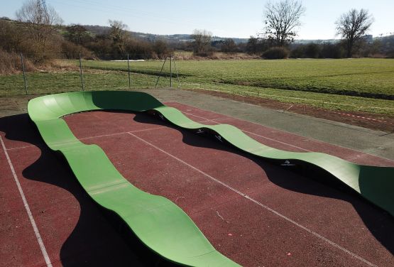Niestacjonarny modułowy pumptrack