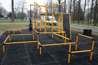 Street Workout Park à Varsovie - Bemowo