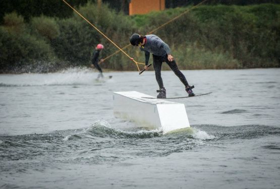 Przeszkody WakePro w Goodlife Cablepark