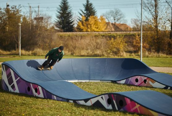 Pumptrack on a steel structure