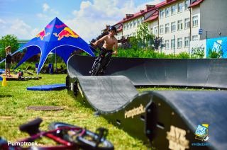 Modułowy pumptrack -  BmxCampPumptrack na obozie BmxCamp