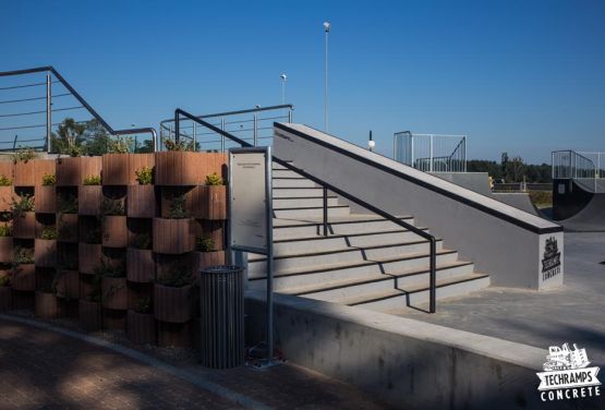 skatepark nad zalewem w Wąchocku