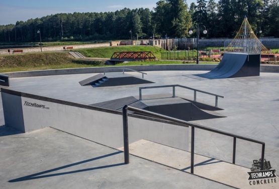 Techramps - skatepark Wąchock - Poland