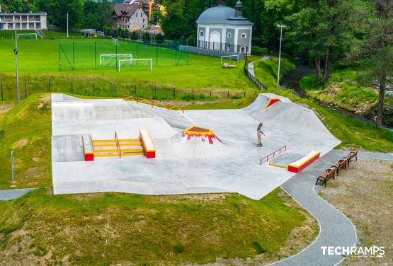 Skateparki Techramps