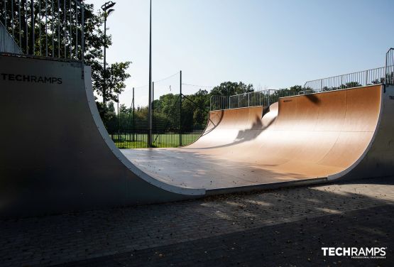 Skatepark en béton - Zielonka