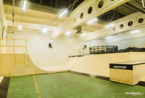 AvePark (Varsovia) skatepark en sala