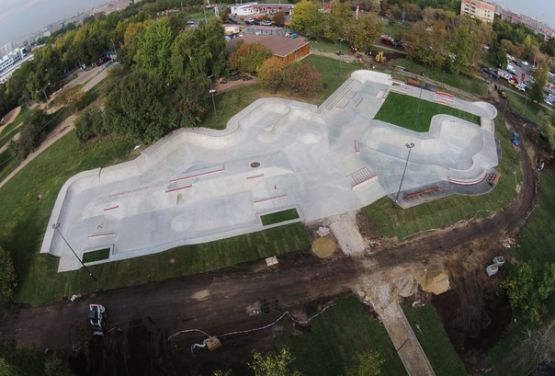 Concrete skatepark in Moscow (Russia)