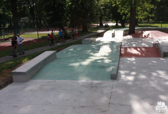 béton skatepark à Cracovie