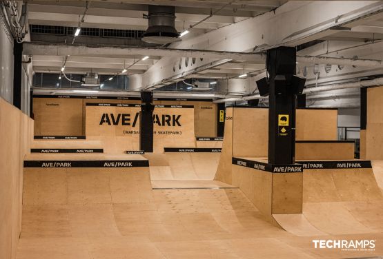 Skatepark intérieur par Techramps