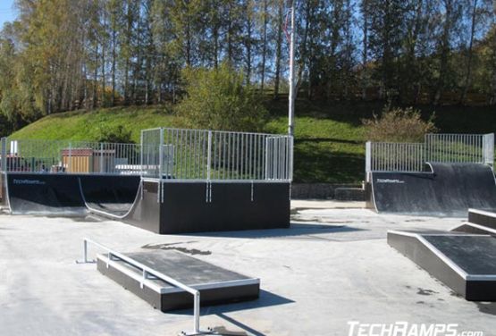 Manual Pad w skateparku w Świeradowie