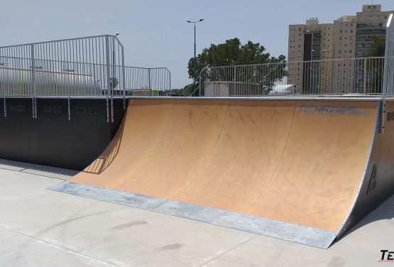 Ramla (Israel) - skatepark Techramps Gruppe