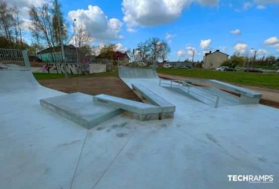 Concrete skatepark