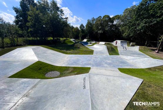 Concrete skatepark