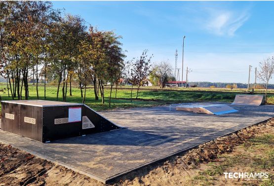 Modular skatepark