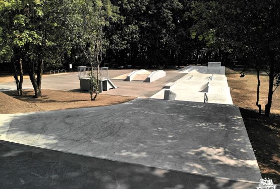 Skatepark dans le Kopernik Parc