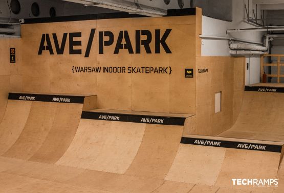 Skatepark intérieur par Techramps