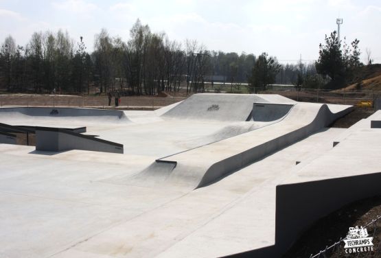 Olkusz skateboarding - street skatepark
