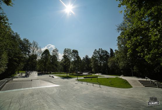 Skatepark à Rabka-Zdrój - Techramps
