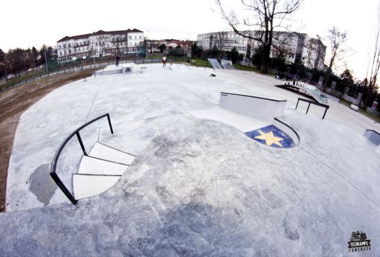 Tarnów - Konkreter Skatepark