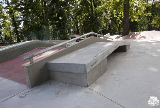 Skatepark - concrete skatepark in Cracow