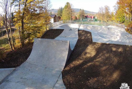 Techramps - Concrete skatepark in Szklarska Poręba in Poland