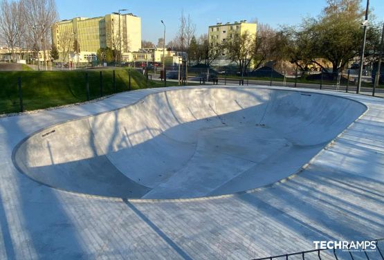 Concrete bowl - Opole