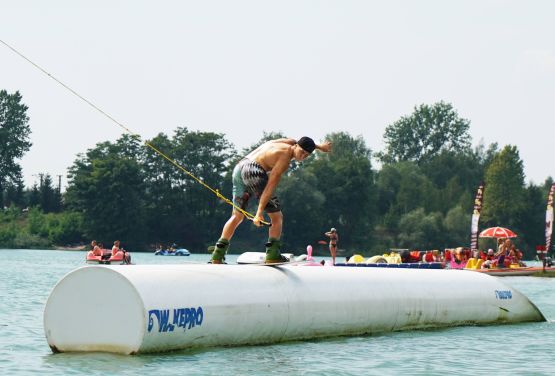 Raider slide - Wakepark Cracovie